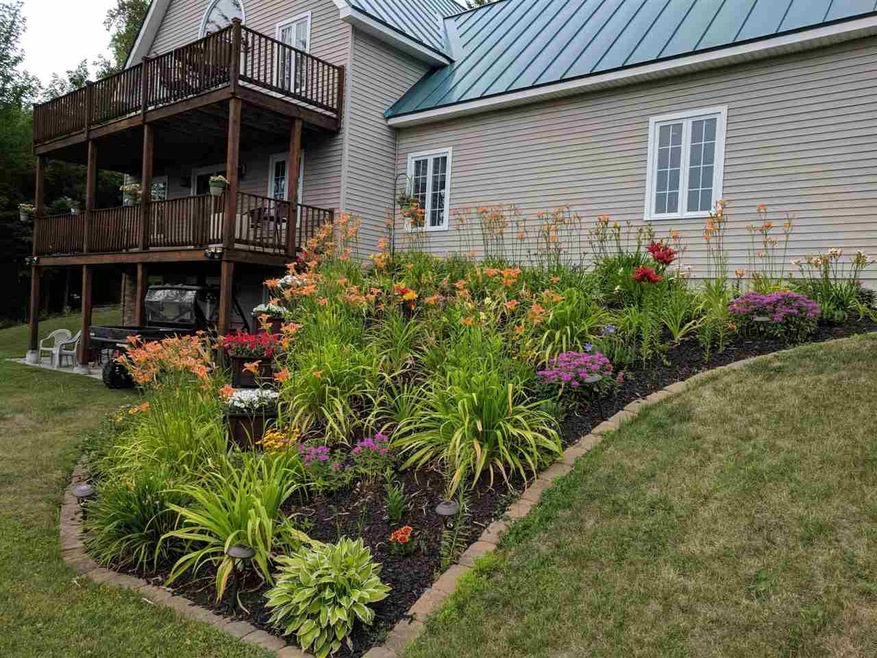 93 Lang Rd, Monroe, NH 03771 - photo 1