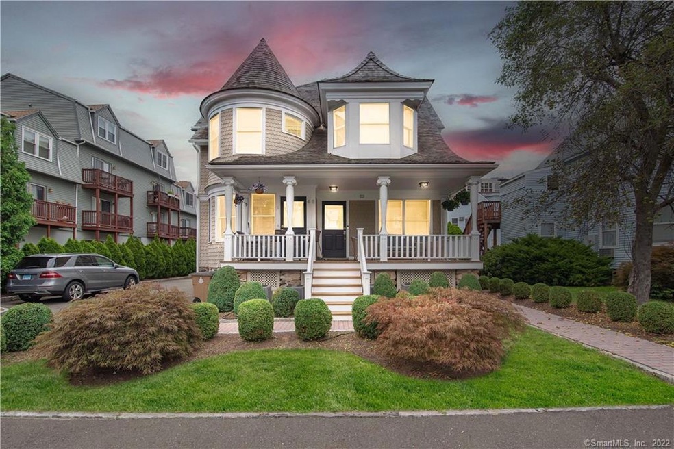 48 Pleasant St unit 4, Stamford, CT 06901 - photo 1