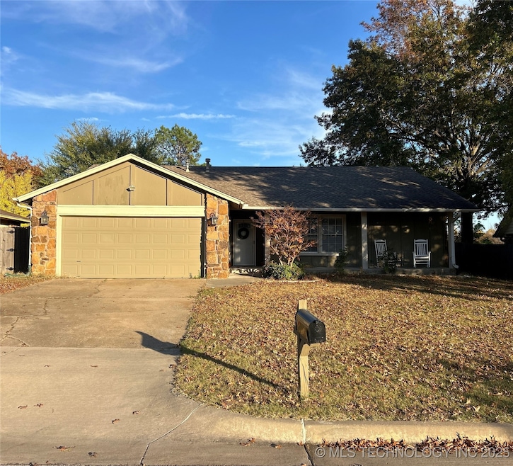 9427 S 70th East Ave, Tulsa, OK 74133 - photo 1