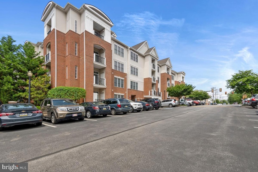 300 W Elm St unit 2402, Conshohocken, PA 19428 - photo 1