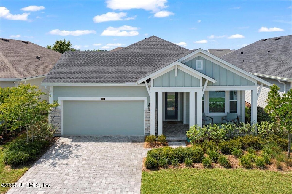 For Sale $649,900 • Co-Listing Agent