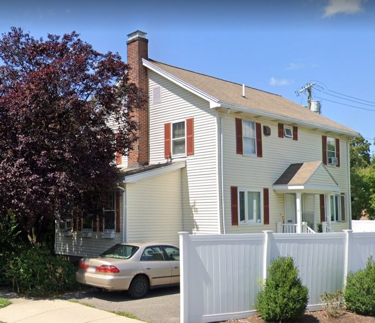 17 Hamblin Rd unit 1, Waltham, MA 02453 - photo 1