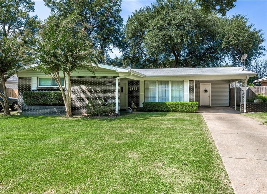 Immaculate, well maintained Anderson Island home l