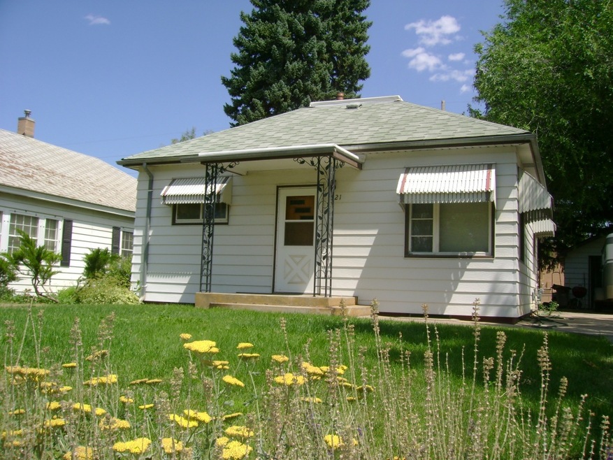 1521 N Gould St, Sheridan, WY 82801 - photo 1