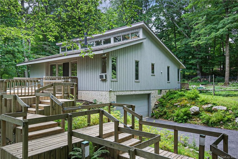 3 Oregon Rd, Armonk, NY 10504 - photo 1