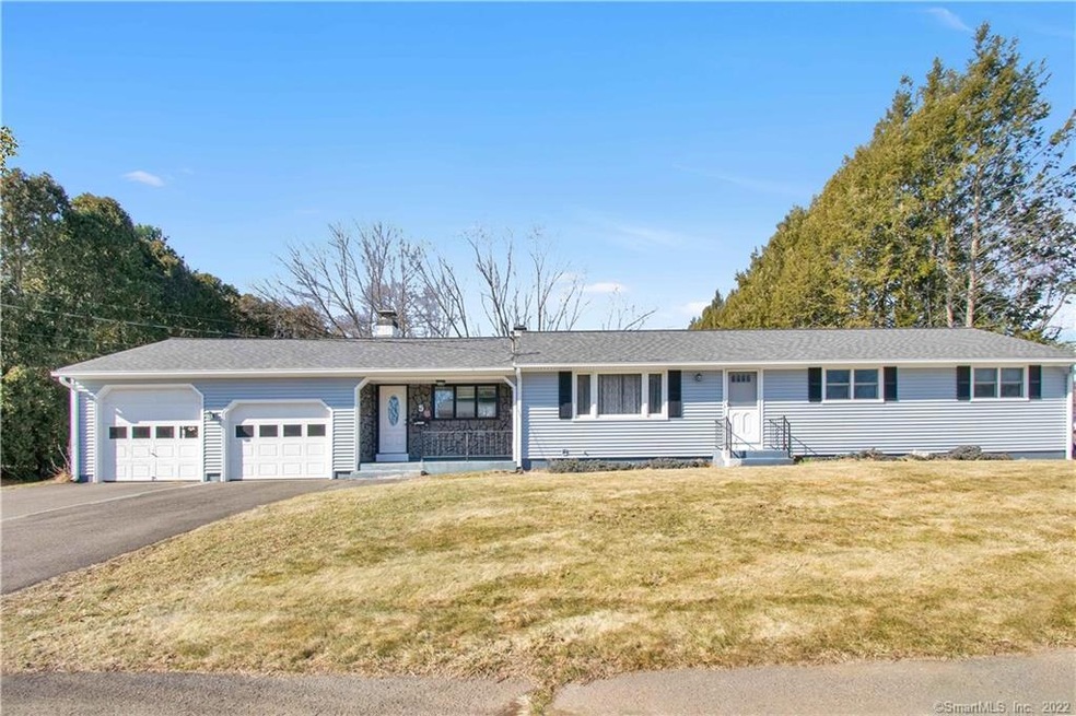 5 Whitewood St, Enfield, CT 06082 - photo 1