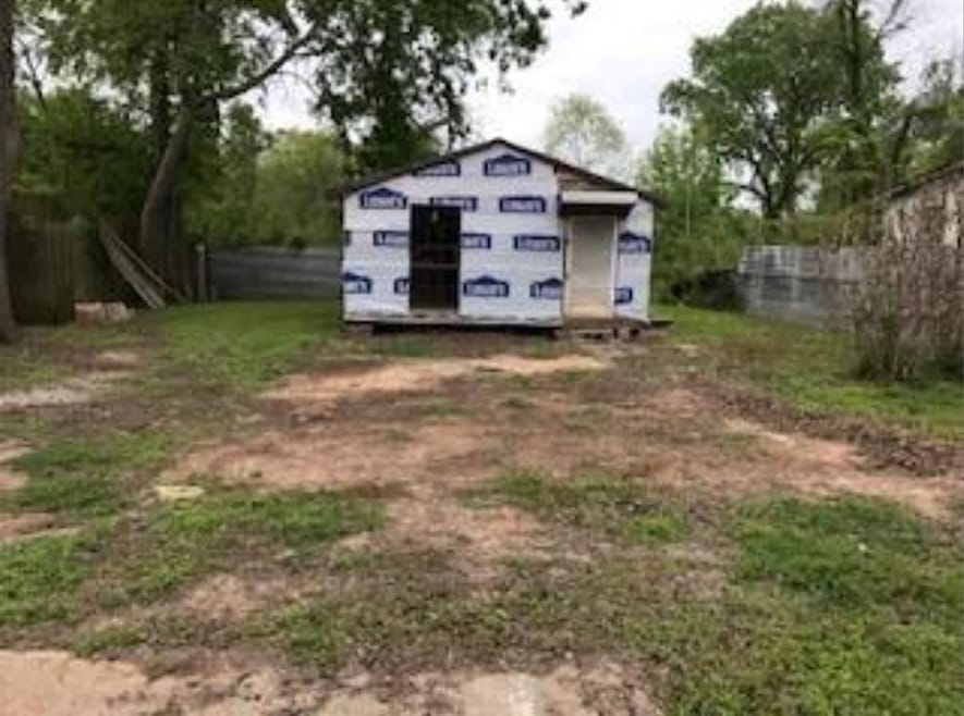 118 6th St, Rosenberg, TX 77471 - photo 1