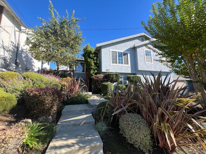 3833 Brookdale Blvd, Castro Valley, CA 94546 - photo 1