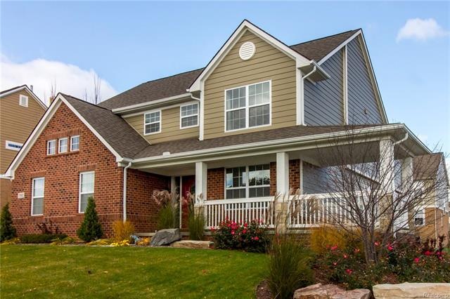 Beautiful 4 Bedroom Colonial!