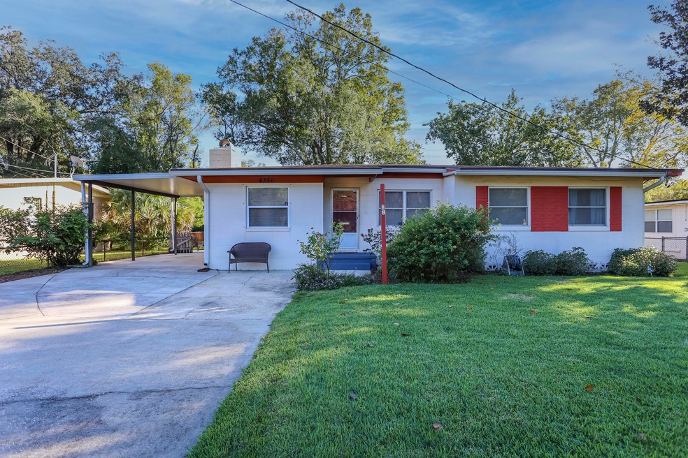 6350 Sauterne Dr, Jacksonville, FL 32210 - photo 1