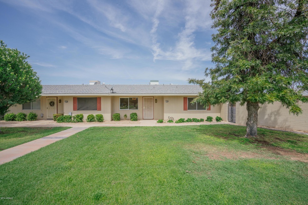 13688 N Newcastle Dr unit 15C, Sun City, AZ 85351 - photo 1