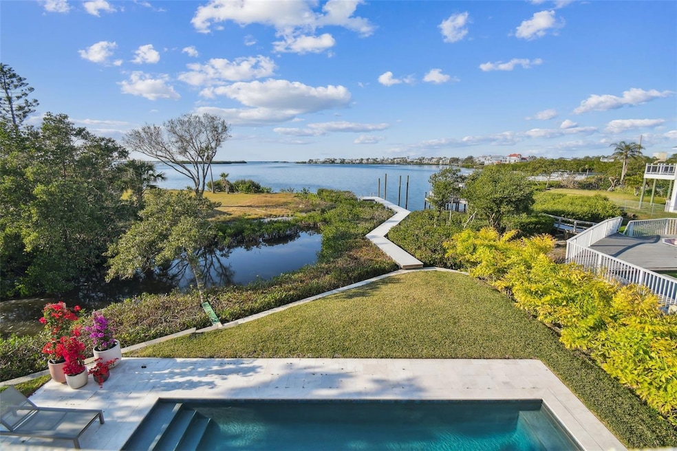 1640 Seabreeze Dr, Tarpon Springs, FL 34689 - photo 1