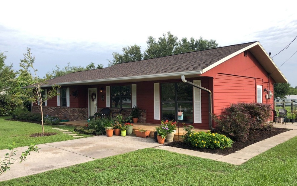 253 NW Scott Glen, Lake City, FL 32055 - photo 1