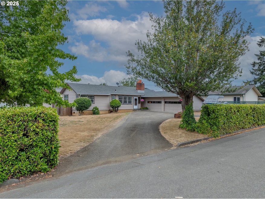 1311 Willow St, Myrtle Point, OR 97458 - photo 1