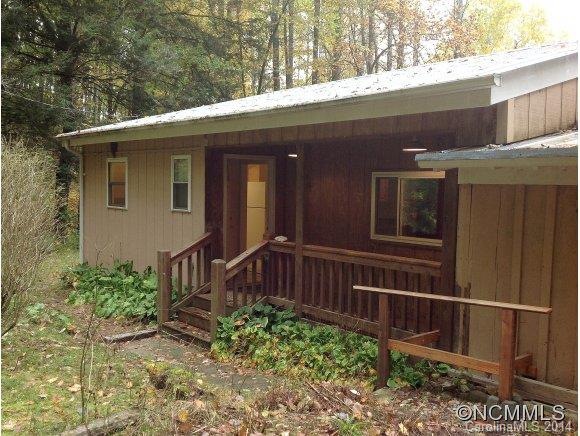Sweet Cabin in the Woods