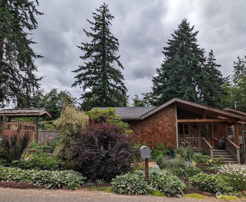 11511 98th Ave SW, Vashon, WA 98070 - photo 1