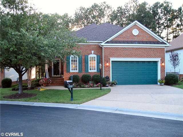 5924 Old Greenway Dr unit 30, Glen Allen, VA 23059 - photo 1