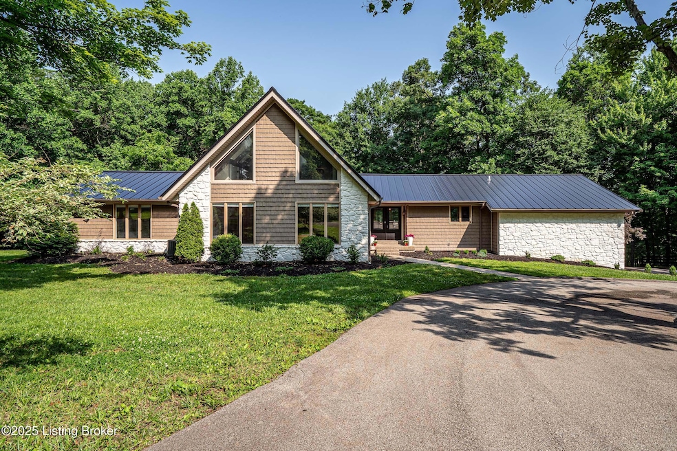 2918 Spickert Knob Rd-13