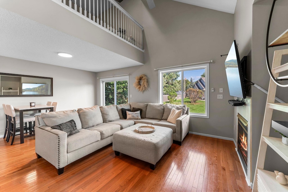 291 Appleblossom Ln, Shakopee, MN 55379 - photo 1