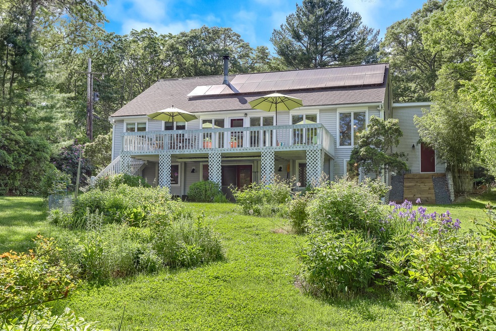 69 Crescent Rd, Mashpee, MA 02649 - photo 1