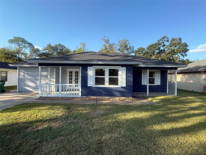 Pending $219,000 • Co-Listing Agent