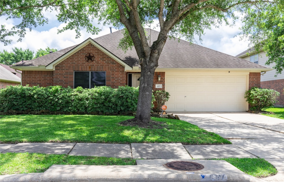 4117 Merlet Dr, Pearland, TX 77584 - photo 1