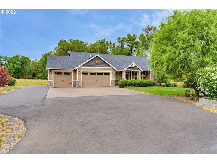 Sold $990,000 • Co-Listing Agent