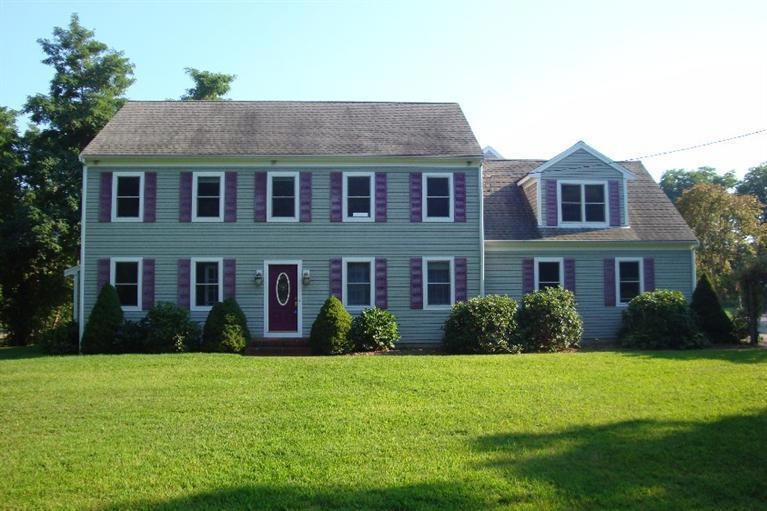 19 Morse Pond Rd, Falmouth, MA 02540 - photo 1