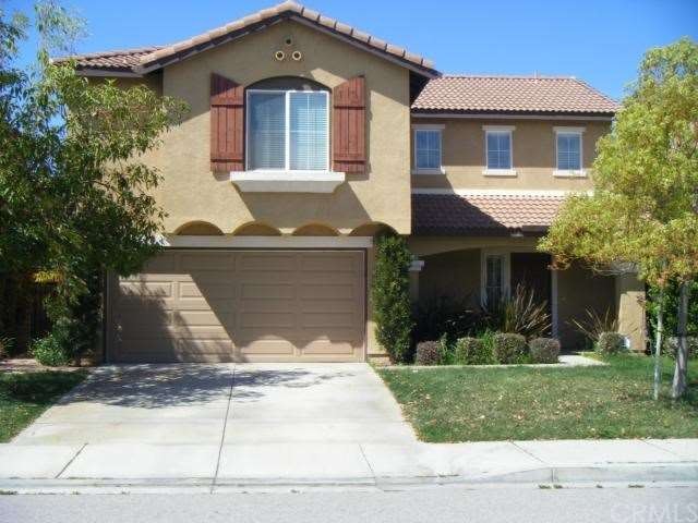 Great curb appeal!