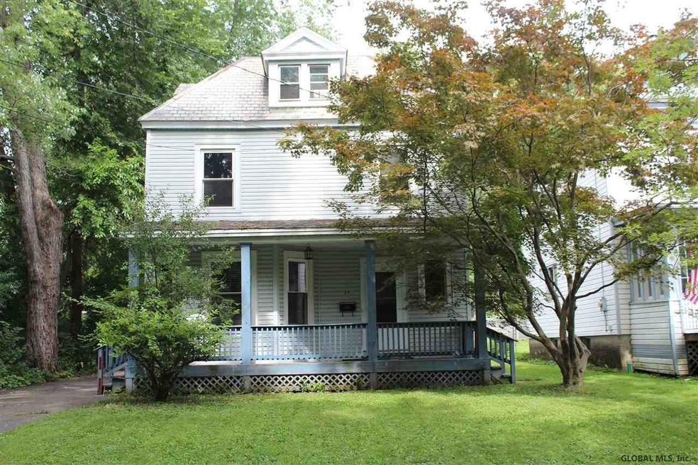 29 Hillview Ave, Rensselaer, NY 12144 - photo 1