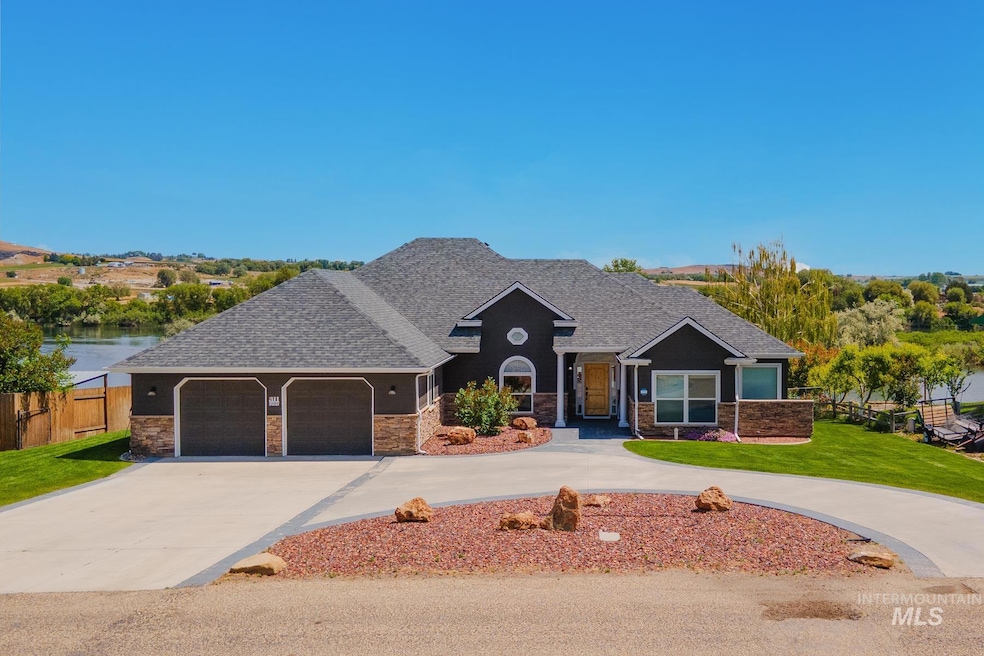 311 Riverview Dr, Marsing, ID 83639 - photo 1