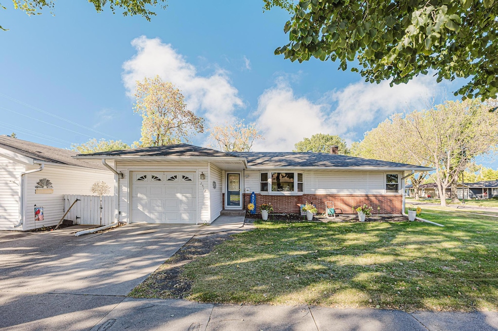 2512 Second St N, Fargo, ND-41.jpg