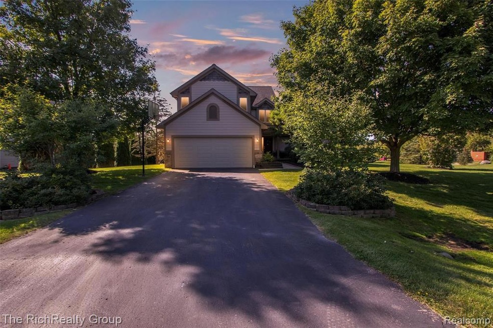 4758 Dunbarton Ct (1).jpg