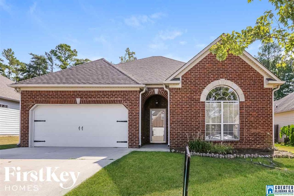 1040 Kerry Dr, Calera, AL 35040 - photo 1