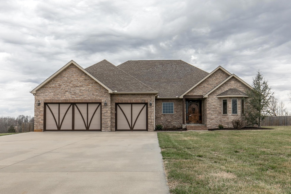 1051 Cattail Ln, Nixa, MO 65714 - photo 1