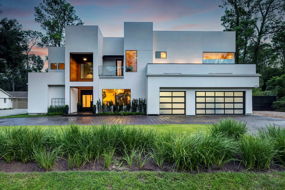 11913 Memorial Dr, Houston, TX 77024 - photo 1