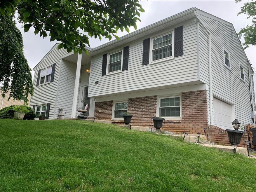 4891 Cypress St, Allentown, PA 18106 - photo 1