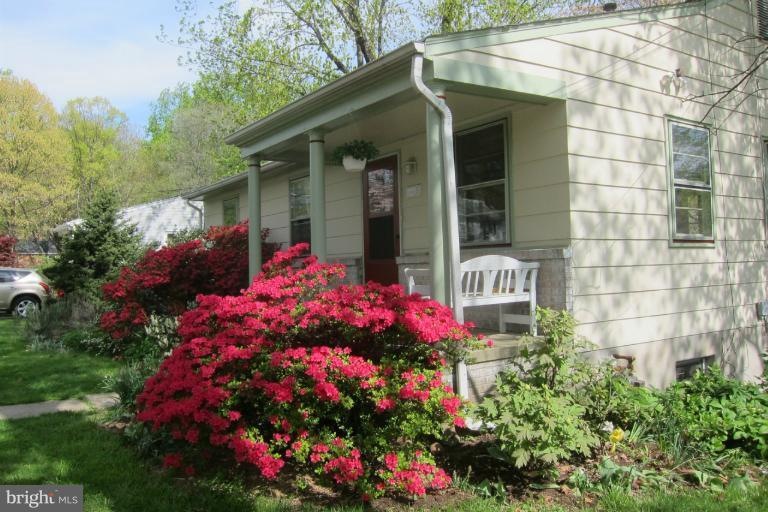 6505 Cockerille Ave, Takoma Park, MD 20912 - photo 1