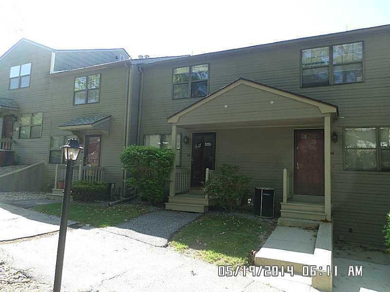 207 Pinewood Dr unit 2, Smithfield, RI 02917 - photo 1