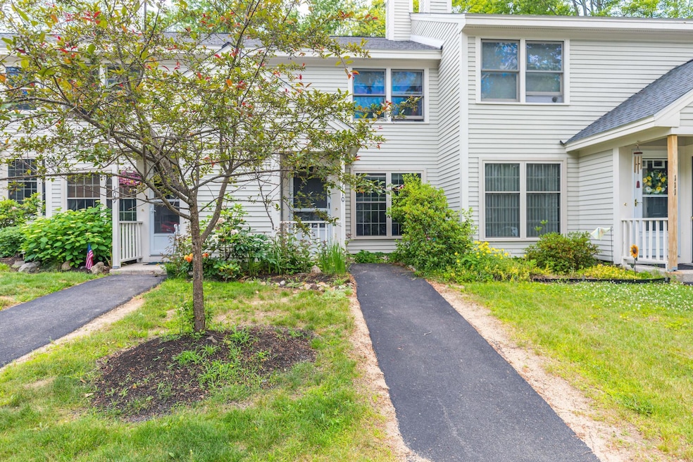 110 Woodland Green, Rochester, NH 03868 - photo 1