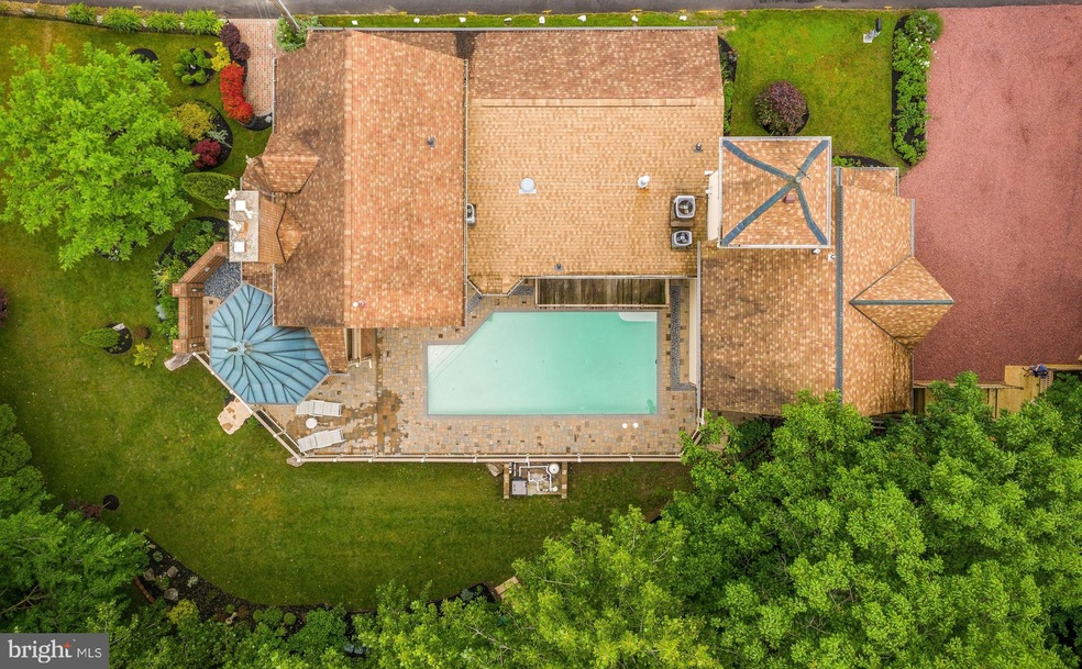 1816 Sutton Ave, Halethorpe, MD 21227 - photo 1