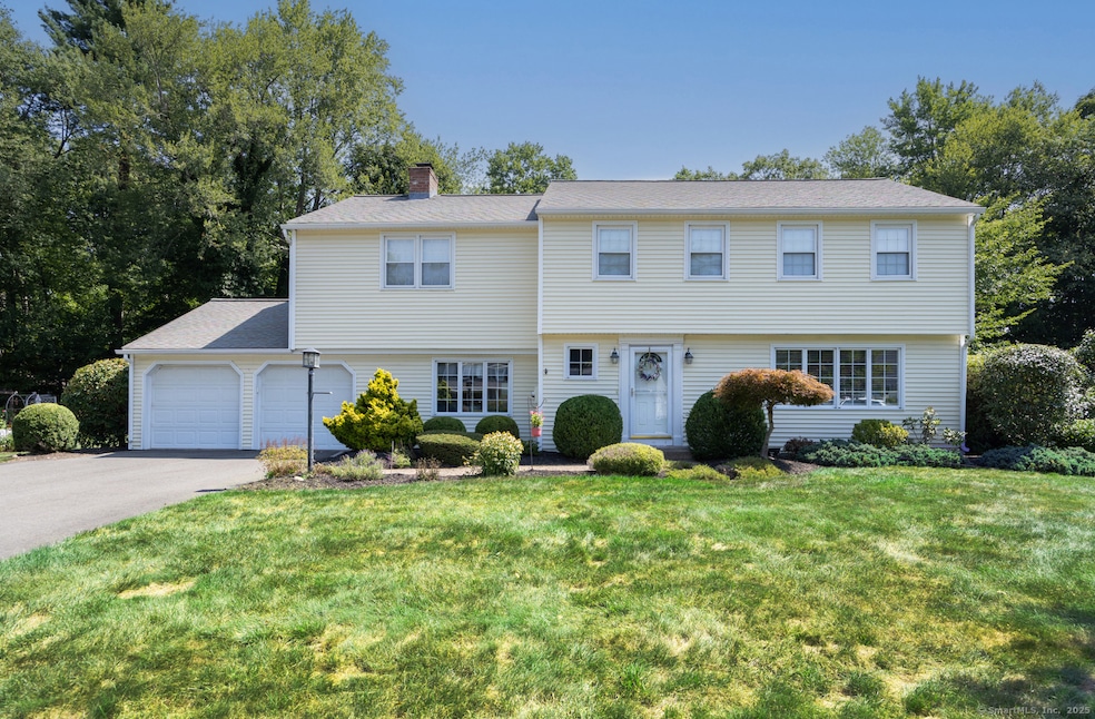 288 Argyle Rd, Cheshire, CT 06410 - photo 1