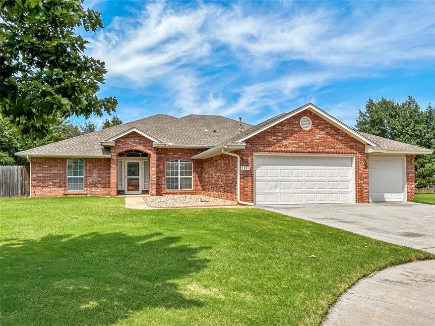 2801 Stonebridge Ct, Norman, OK 73071 - photo 1