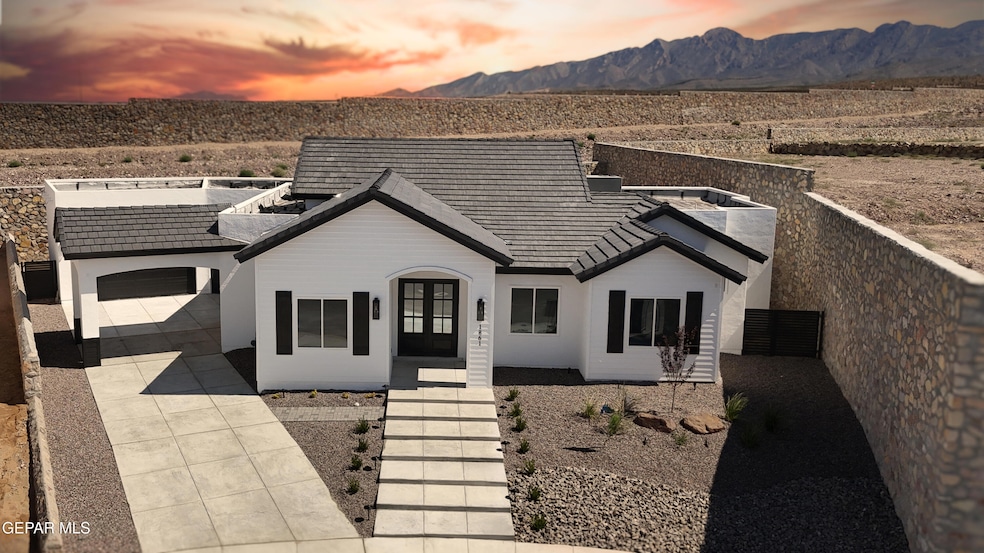 Pending $753,900 • Co-Listing Agent