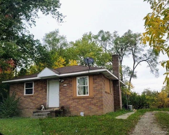 1157 E Humphrey Ave, Flint, MI 48505 - photo 1