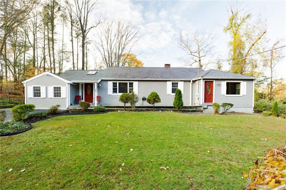 39 Morris Hubbard Rd, Higganum, CT 06441 - photo 1