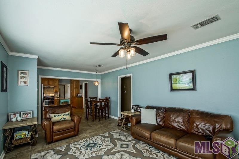 3035 Old Baker Rd, Zachary, LA 70791 - photo 1