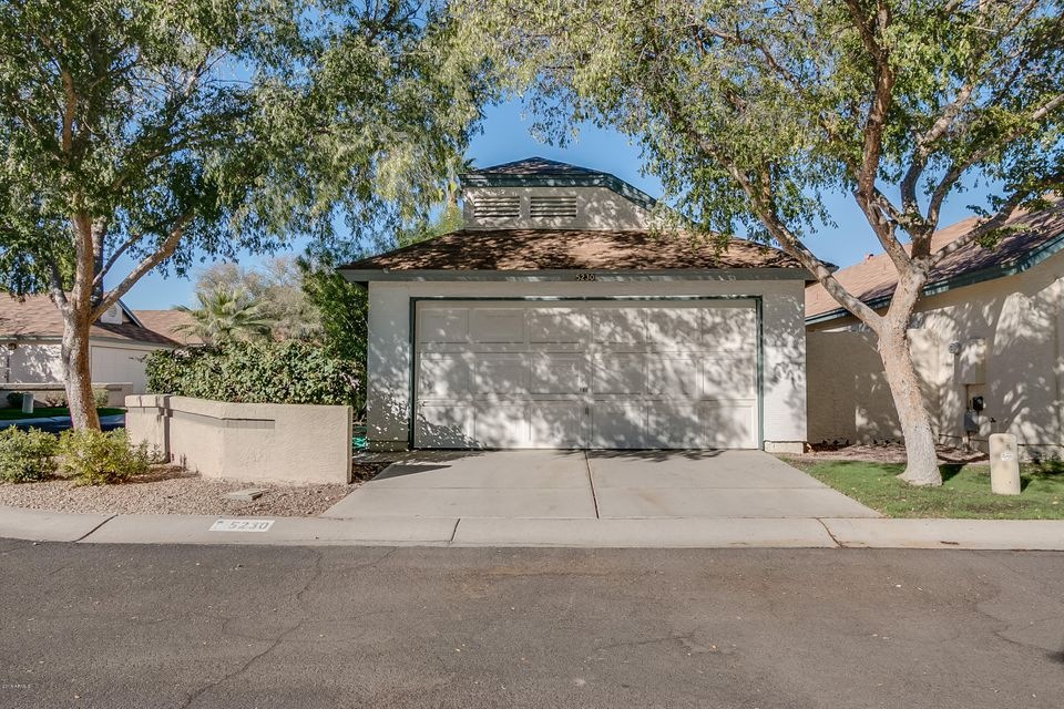 5230 W Jupiter Way N, Chandler, AZ 85226 - photo 1