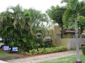 623 37th St, West Palm Beach, FL 33407 - photo 1