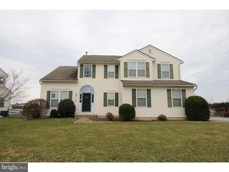 5 Cobblestone Dr, New Castle, DE 19720 - photo 1